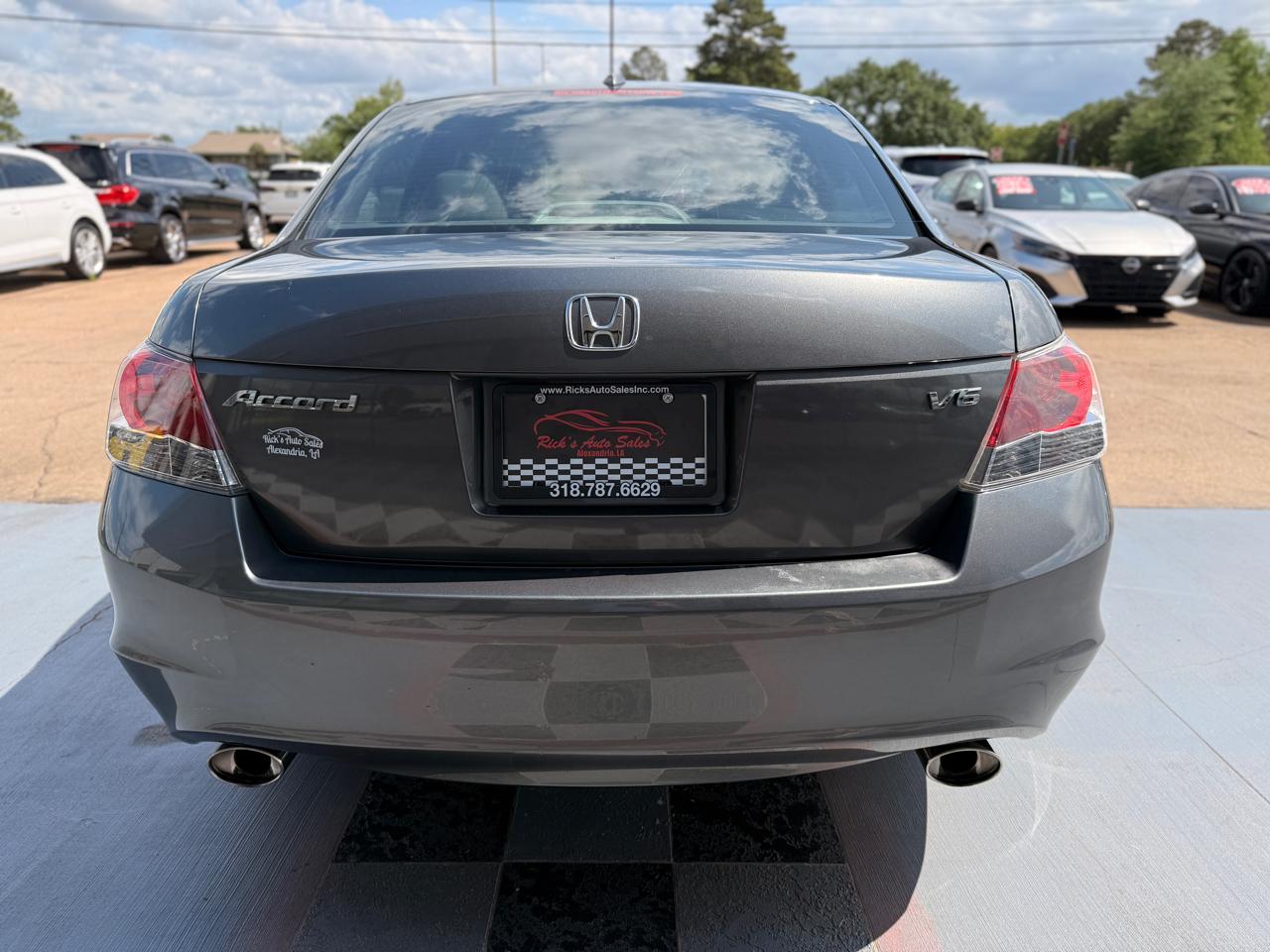 Honda Accord EX-L V-6 Sedan AT 2010