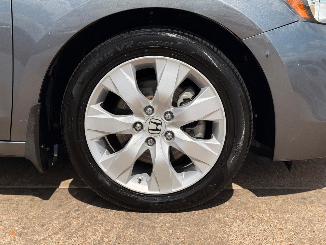 Honda Accord EX-L V-6 Sedan AT 2010