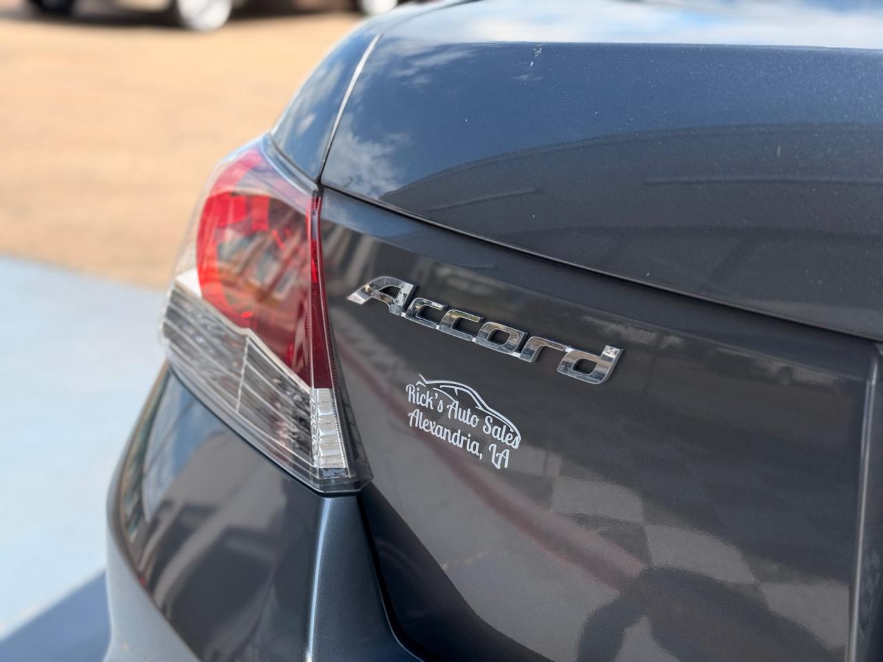 Honda Accord EX-L V-6 Sedan AT 2010