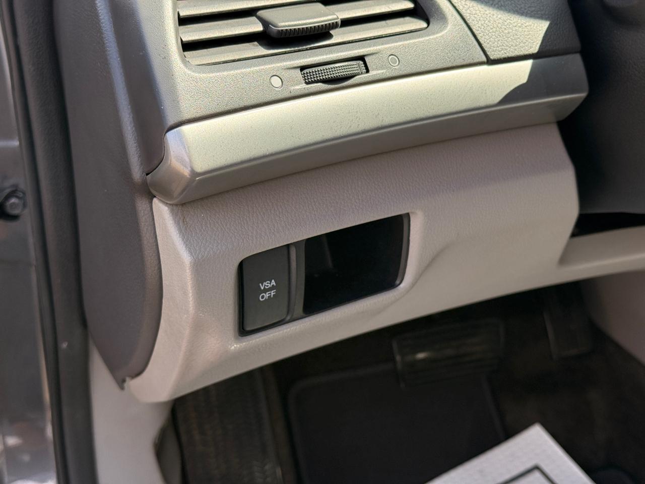 Honda Accord EX-L V-6 Sedan AT 2010