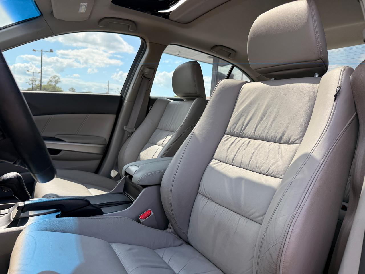 Honda Accord EX-L V-6 Sedan AT 2010