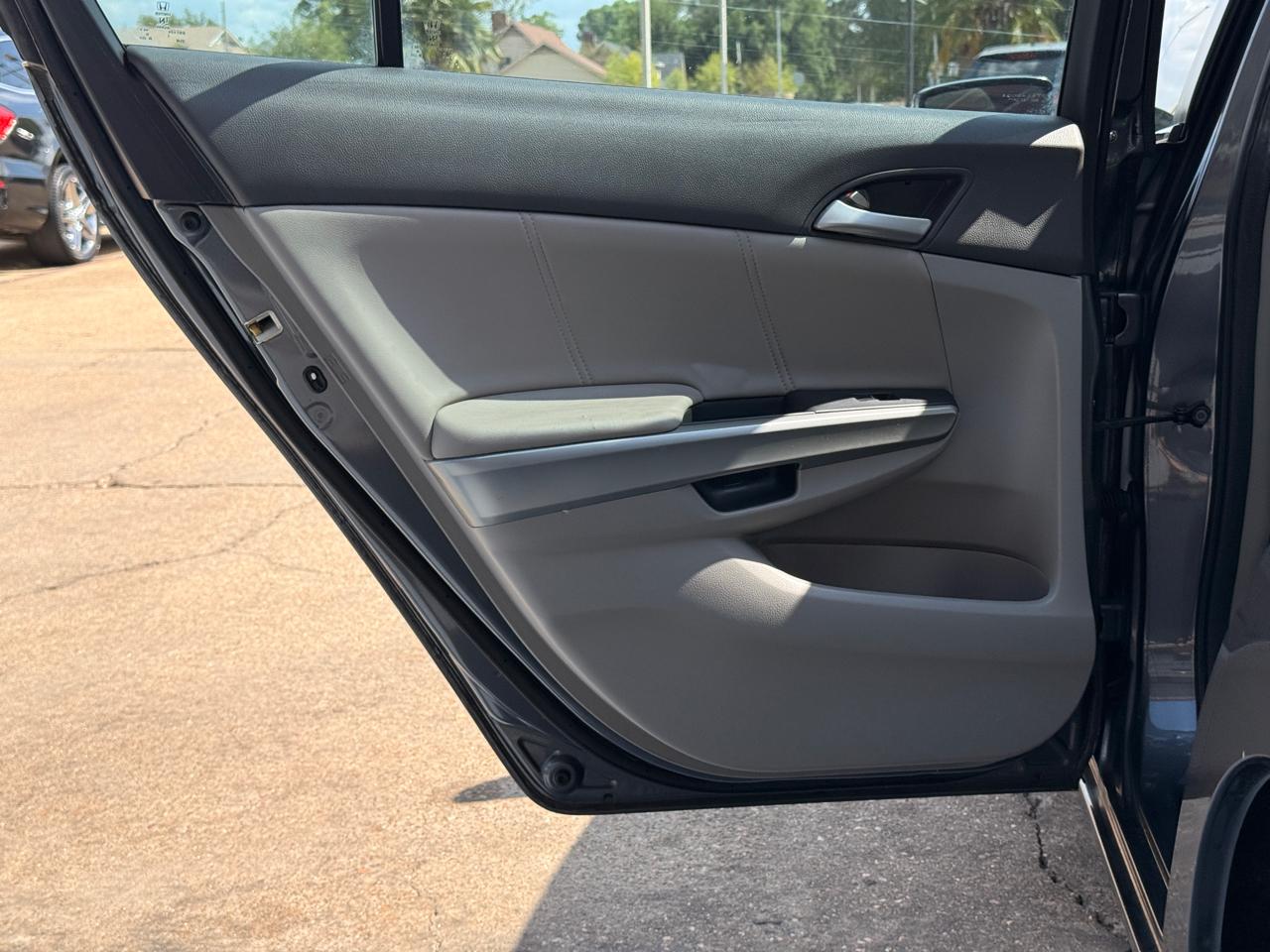 Honda Accord EX-L V-6 Sedan AT 2010