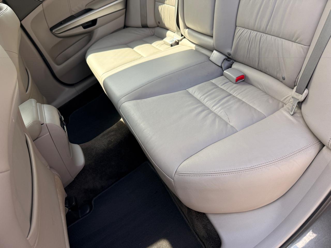 Honda Accord EX-L V-6 Sedan AT 2010