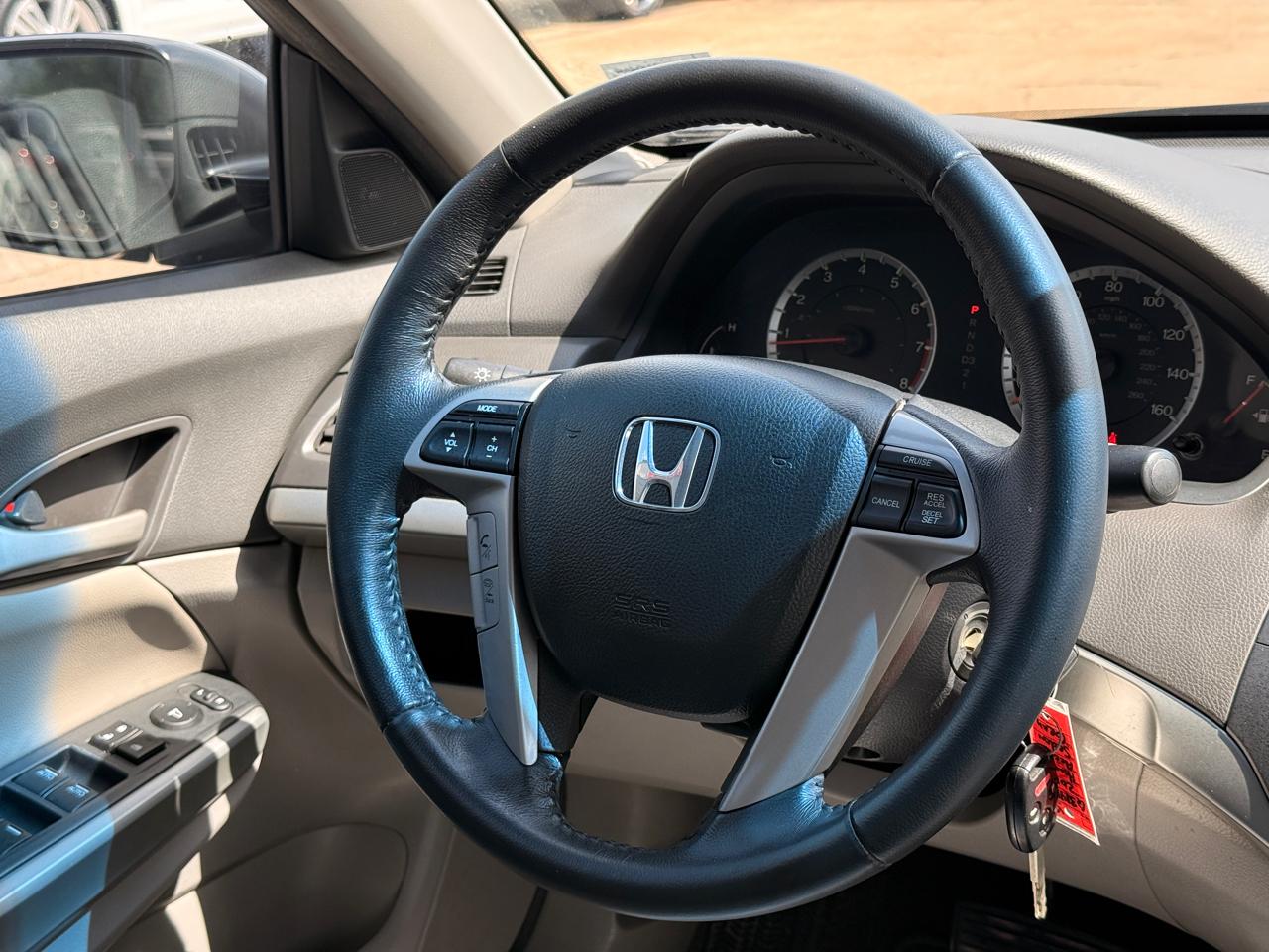 Honda Accord EX-L V-6 Sedan AT 2010