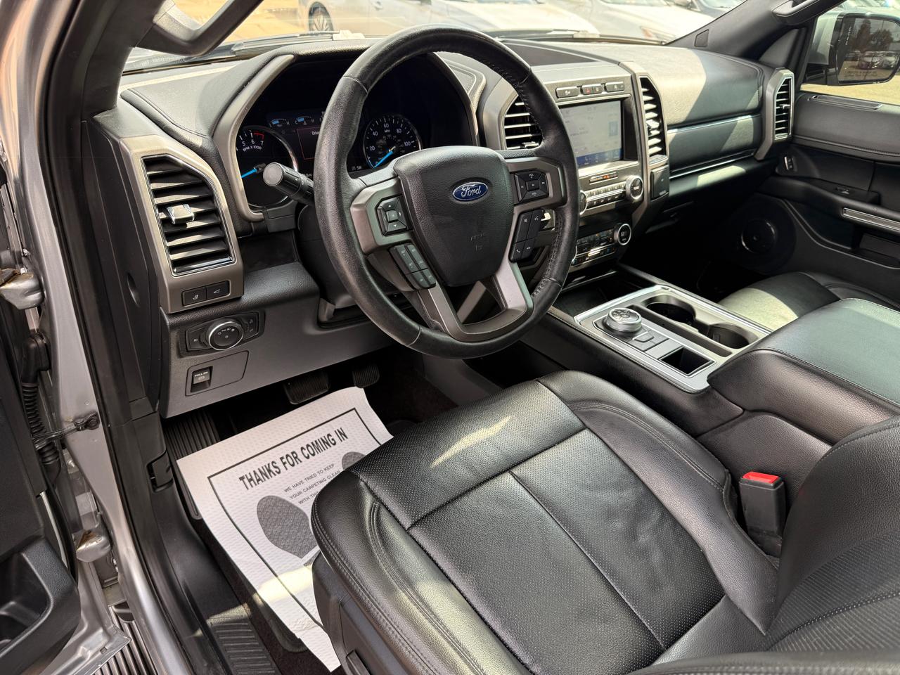 Ford Expedition XLT 2020