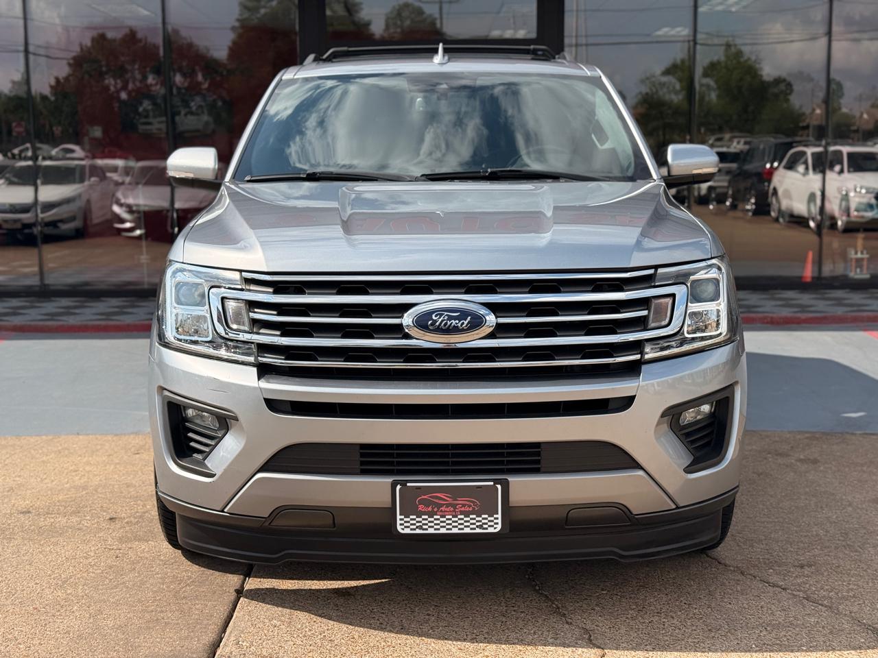Ford Expedition XLT 2020