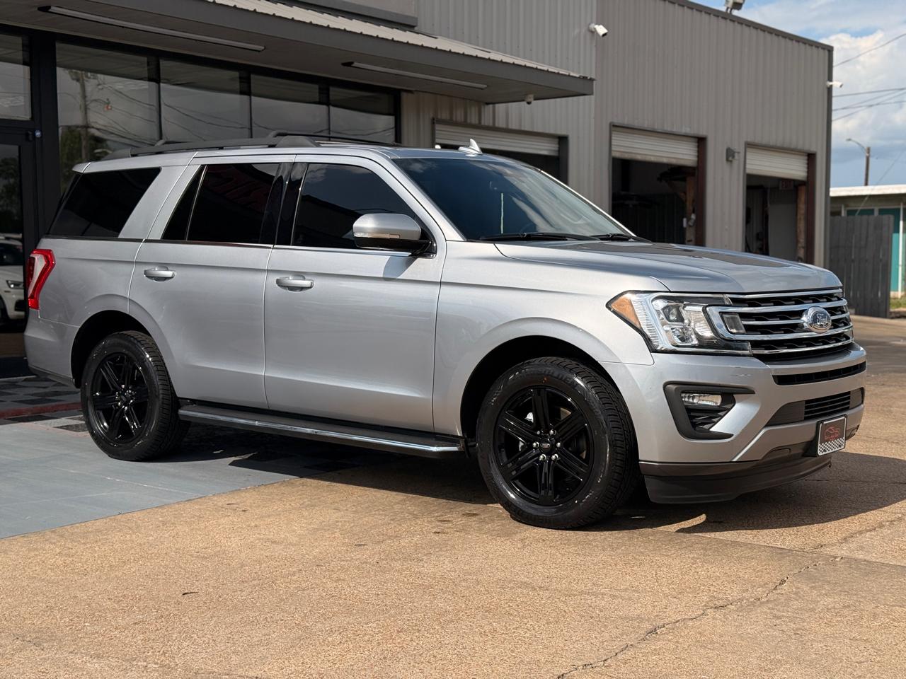 Ford Expedition XLT 2020