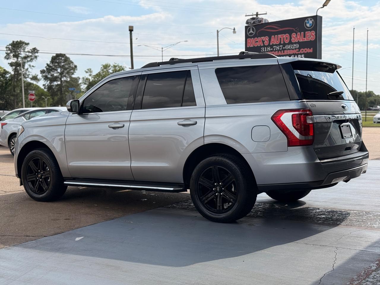 Ford Expedition XLT 2020