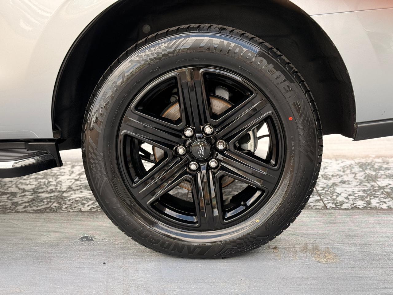 Ford Expedition XLT 2020