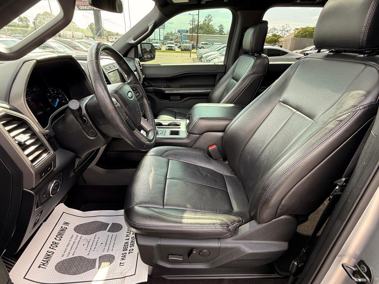 Ford Expedition XLT 2020