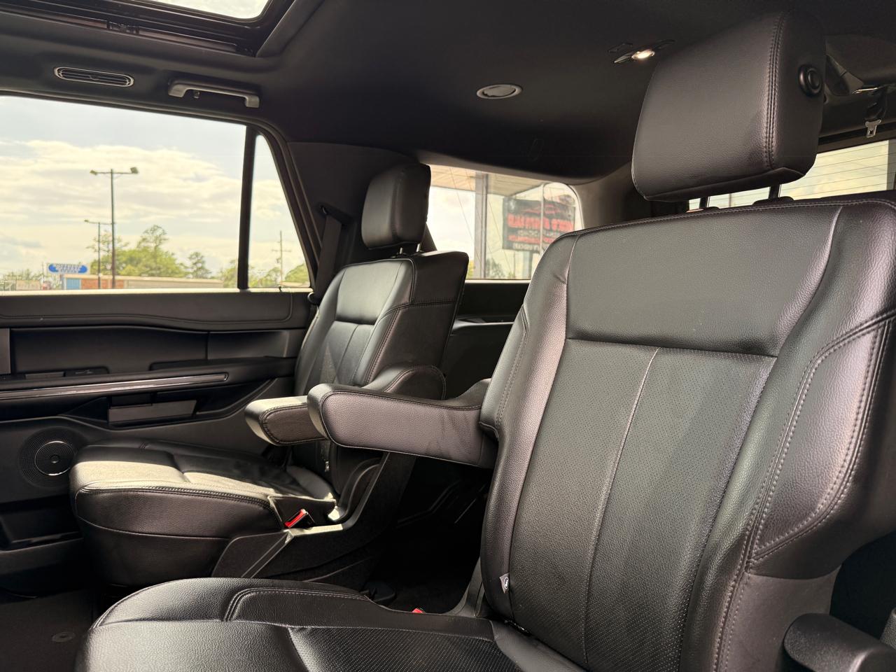 Ford Expedition XLT 2020