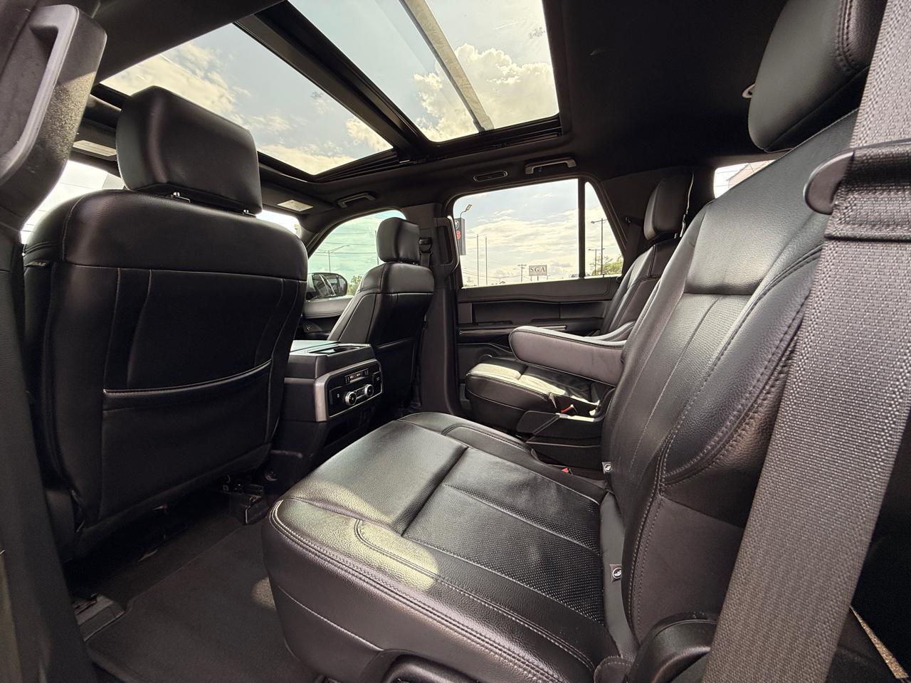 Ford Expedition XLT 2020