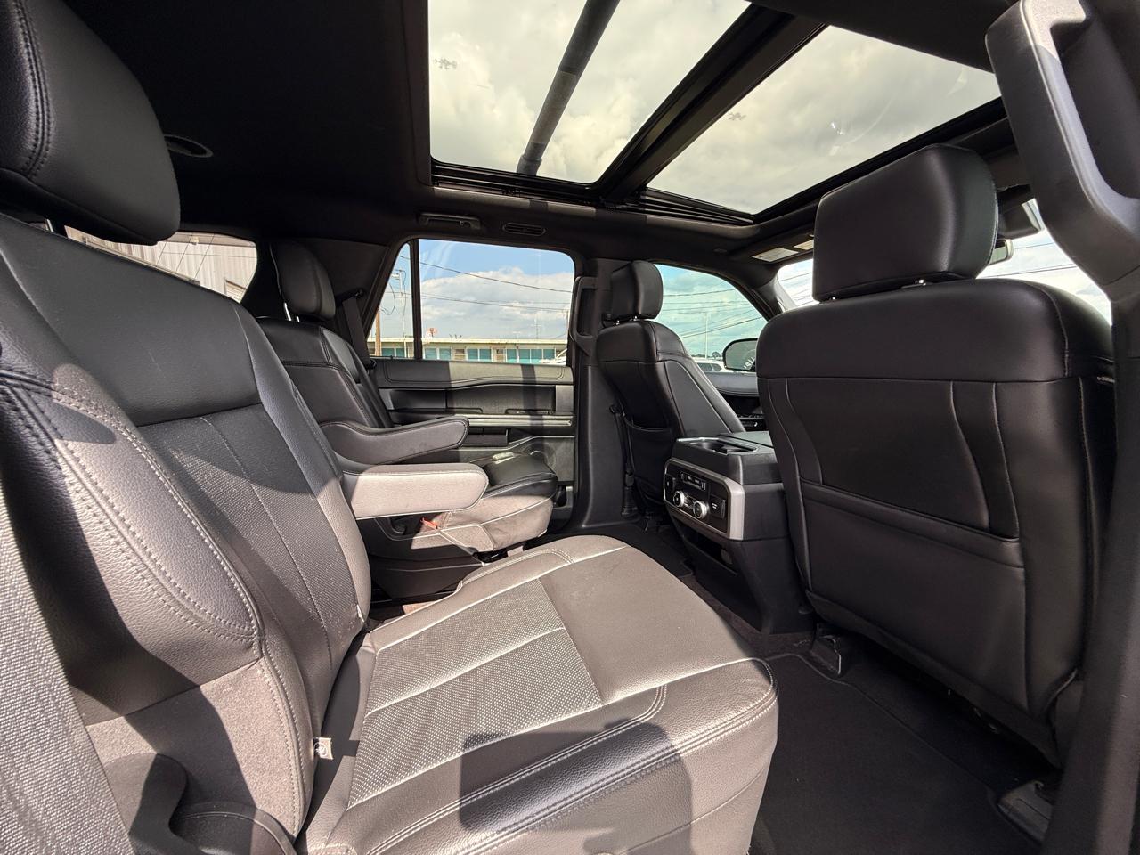 Ford Expedition XLT 2020