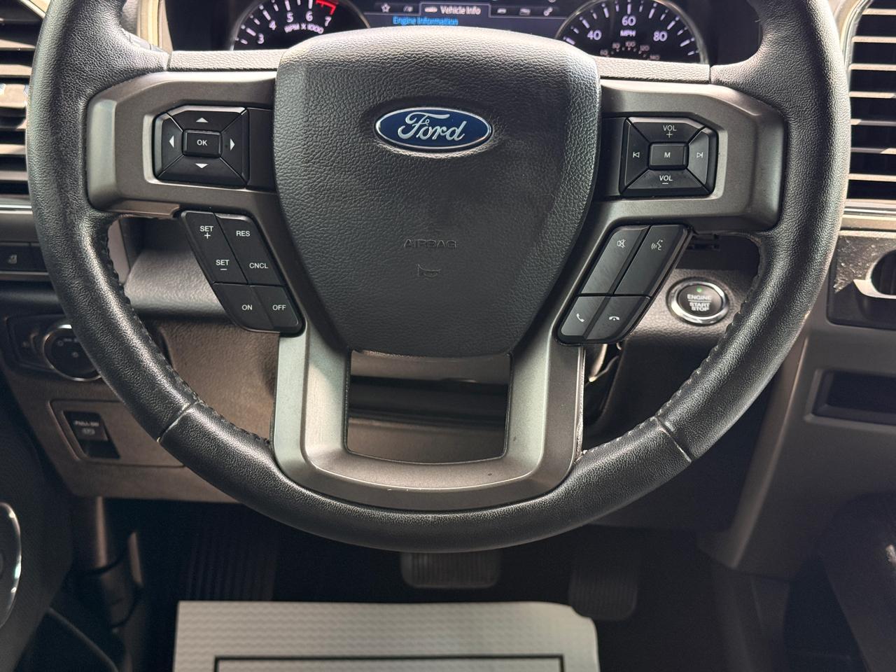 Ford Expedition XLT 2020