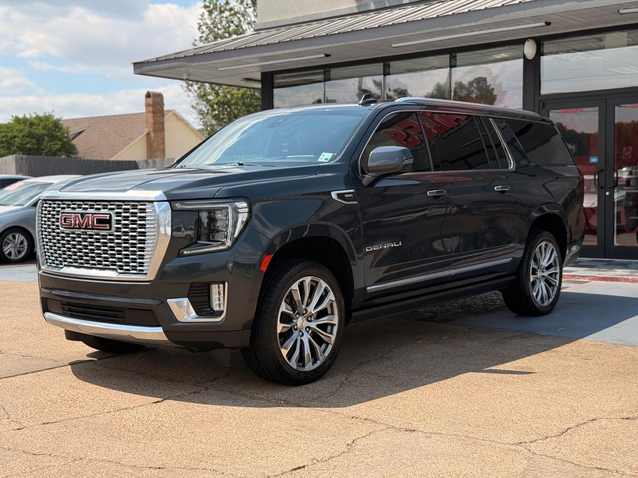 GMC Yukon XL Denali 2WD 2021