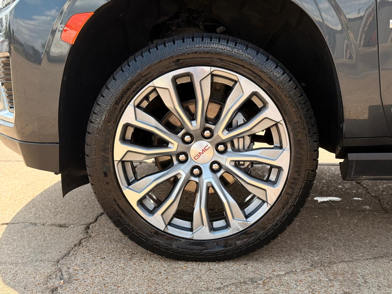 GMC Yukon XL Denali 2WD 2021