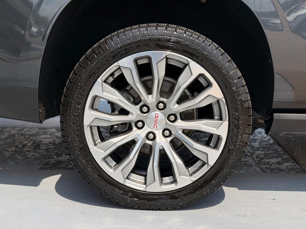 GMC Yukon XL Denali 2WD 2021