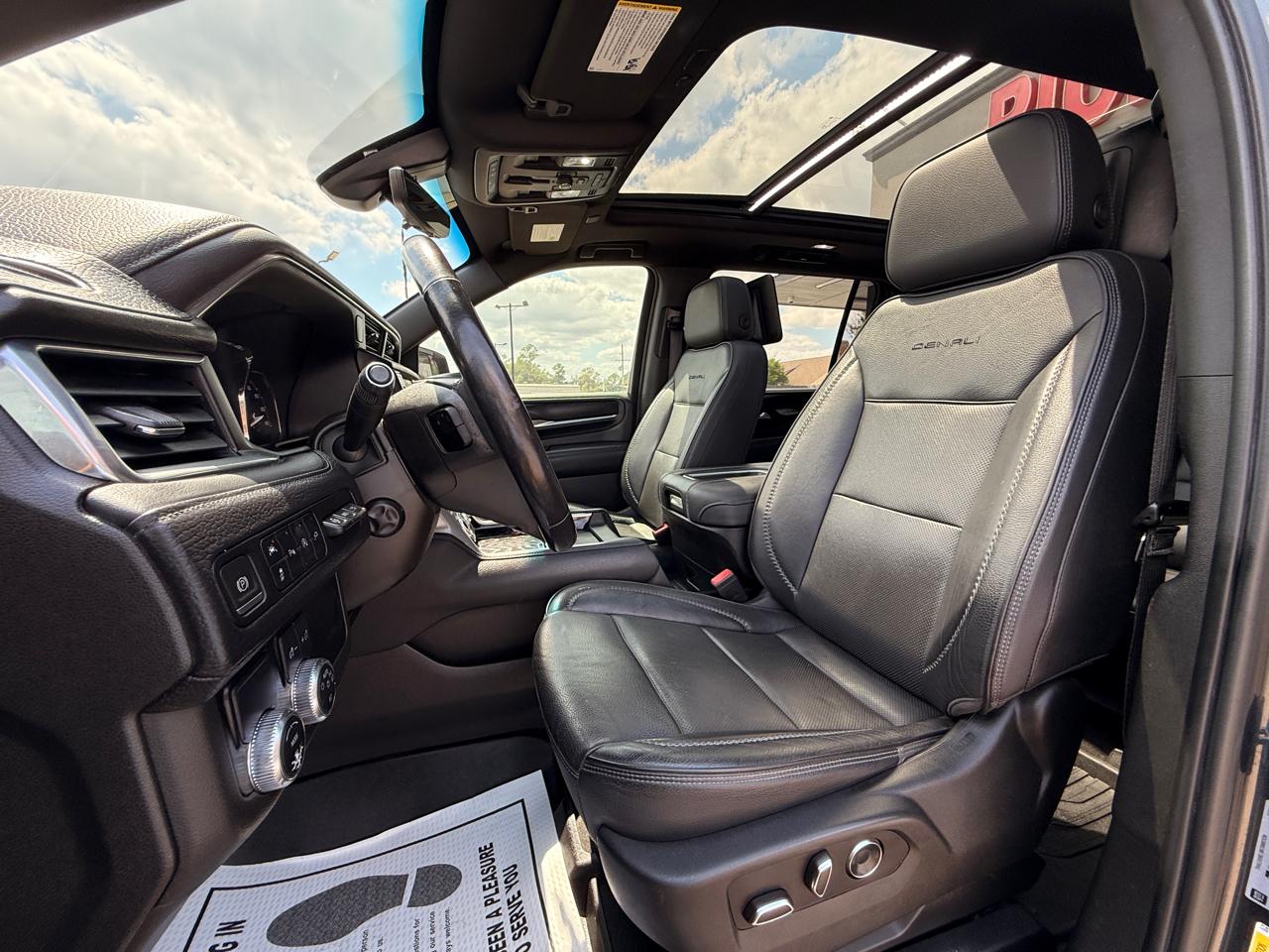 GMC Yukon XL Denali 2WD 2021