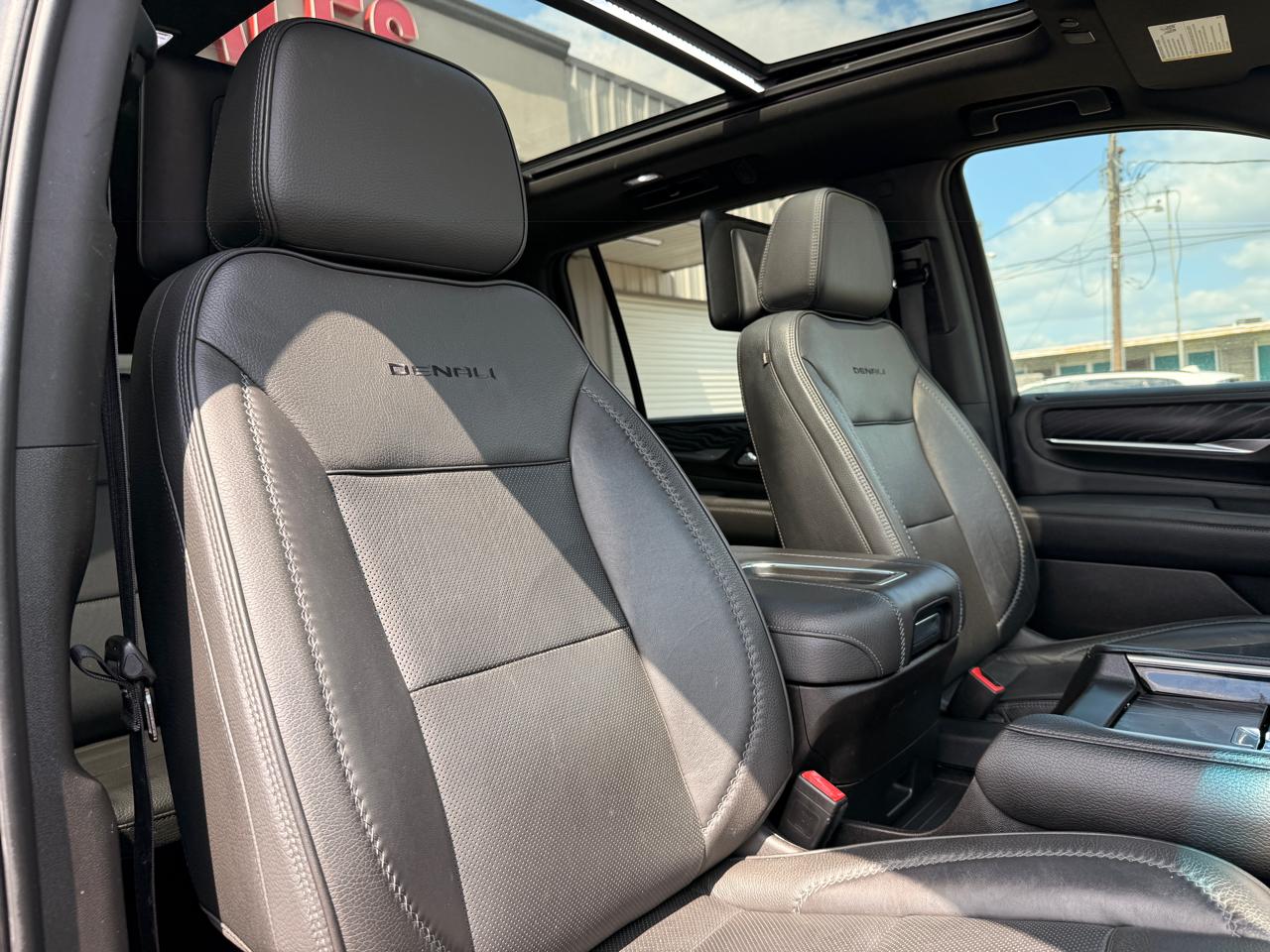 GMC Yukon XL Denali 2WD 2021