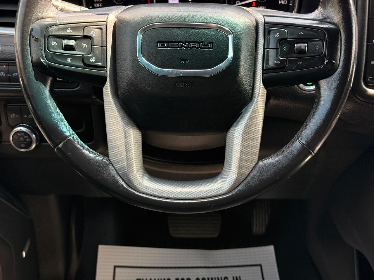 GMC Yukon XL Denali 2WD 2021