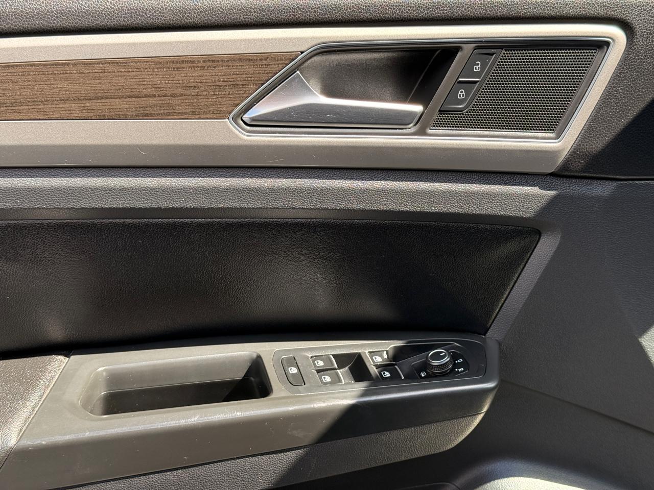 Volkswagen Atlas V6 SEL AWD 2018