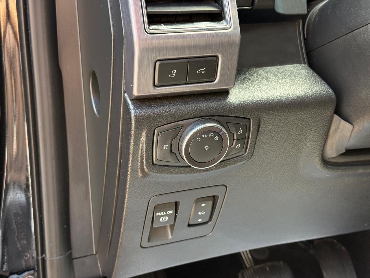 Ford Expedition Platinum 2WD 2019