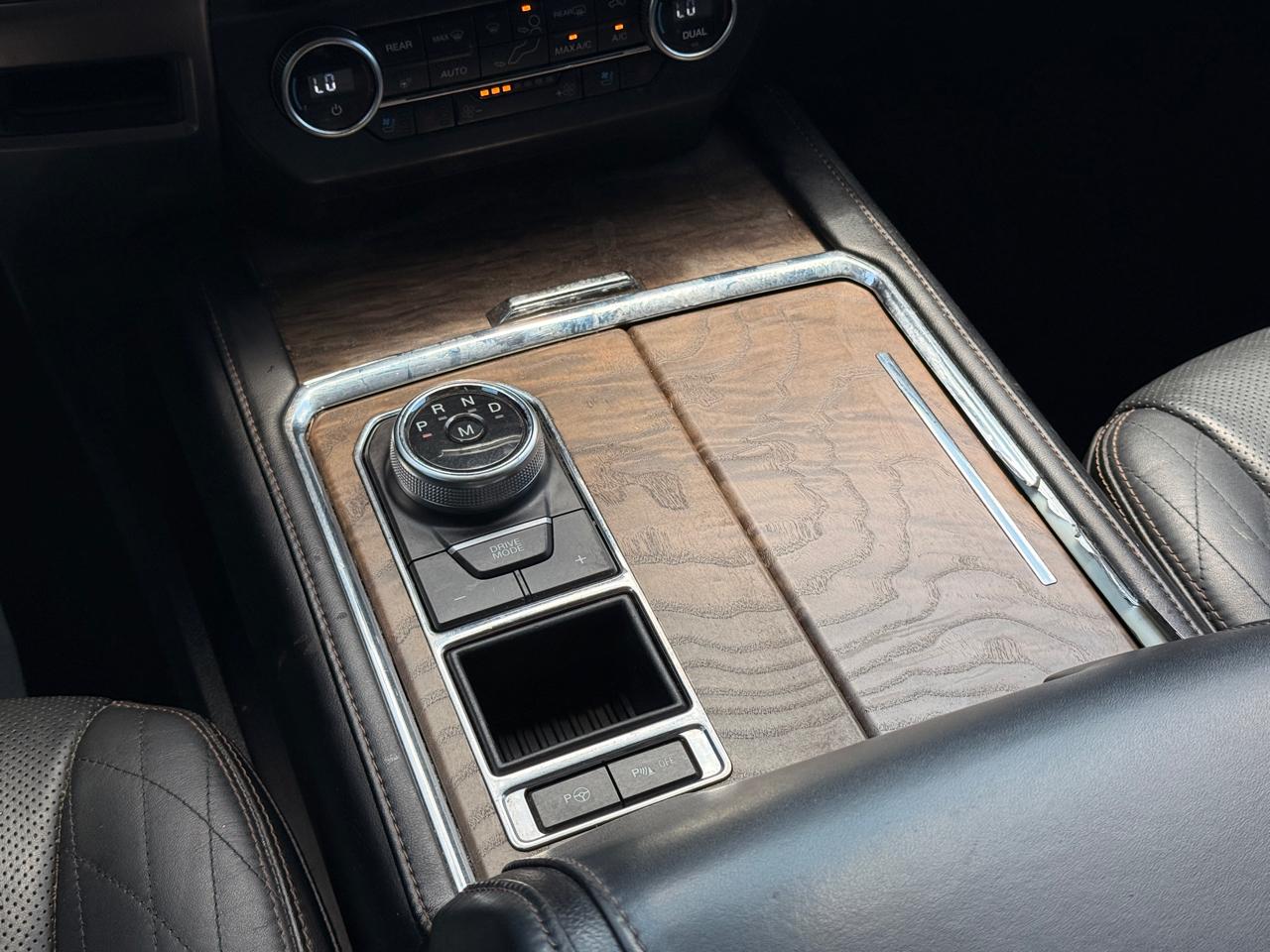 Ford Expedition Platinum 2WD 2019