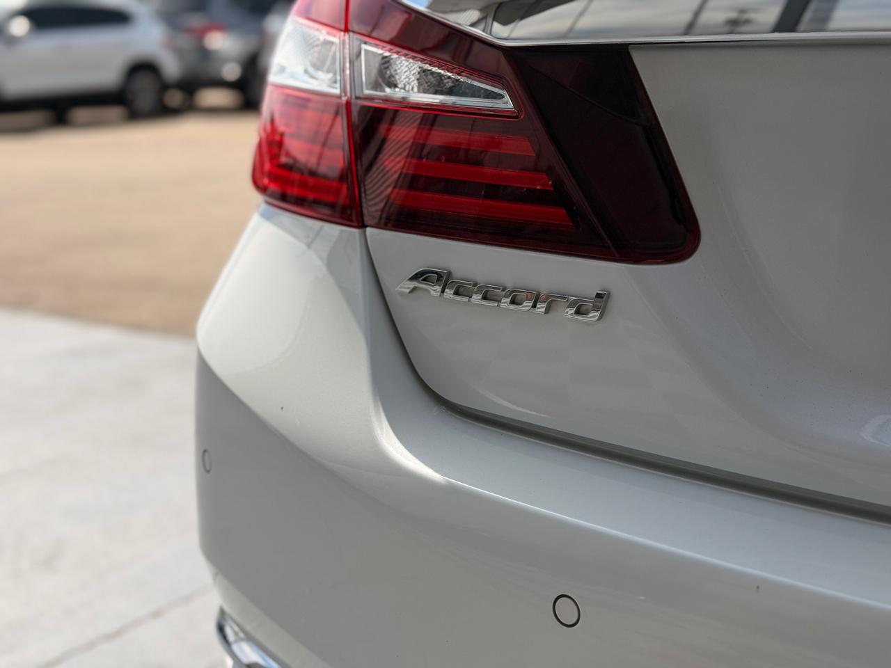 Honda Accord Touring 2017