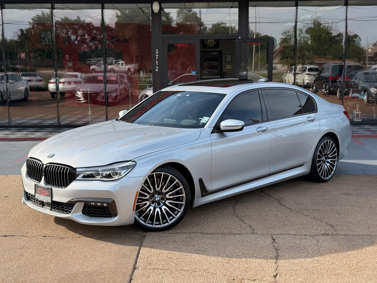 BMW 7-Series 750i 2019