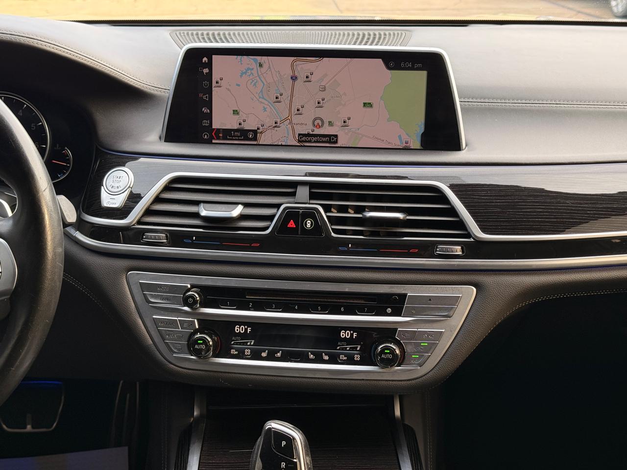 BMW 7-Series 750i 2019