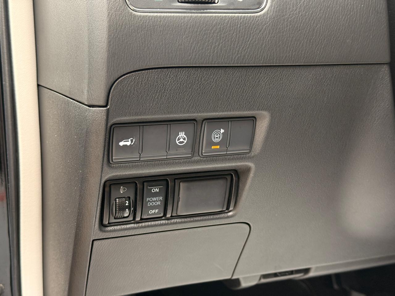 Infiniti QX80 LUXE 2019