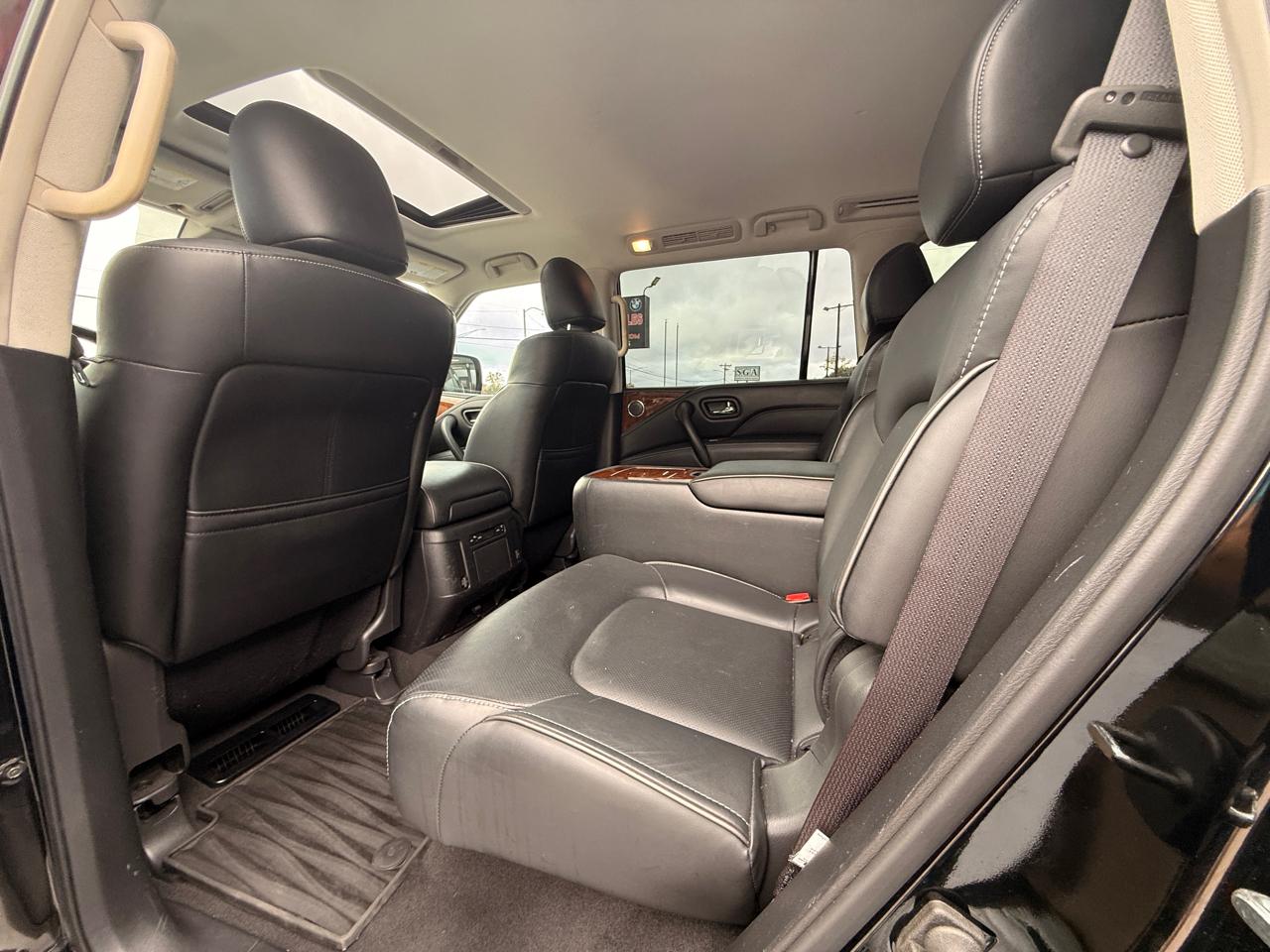 Infiniti QX80 LUXE 2019