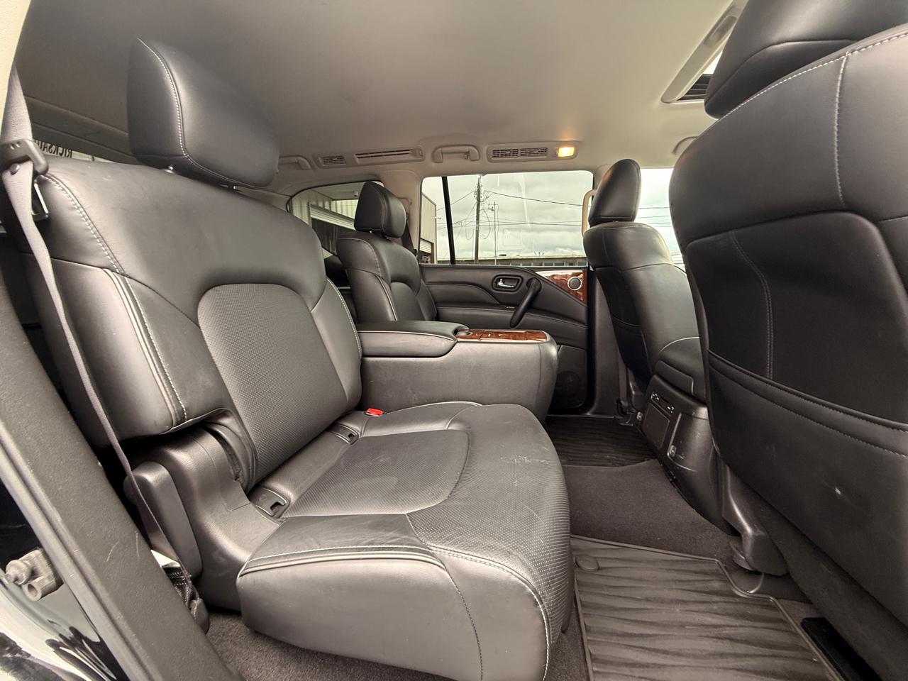 Infiniti QX80 LUXE 2019