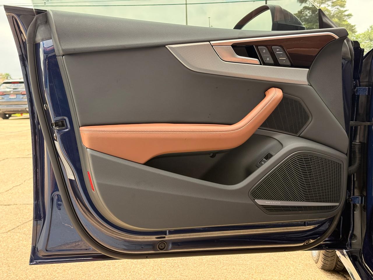 Audi A5 Premium S line 45 TFSII quattro 2024