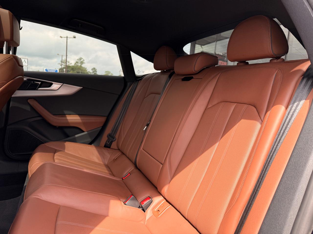 Audi A5 Premium S line 45 TFSII quattro 2024