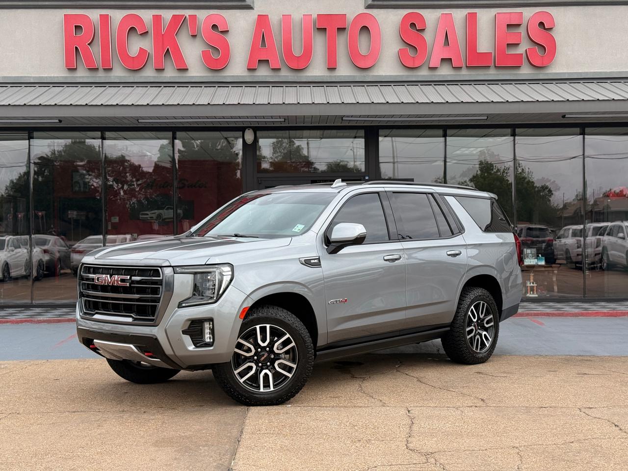 2023 GMC Yukon AT4
