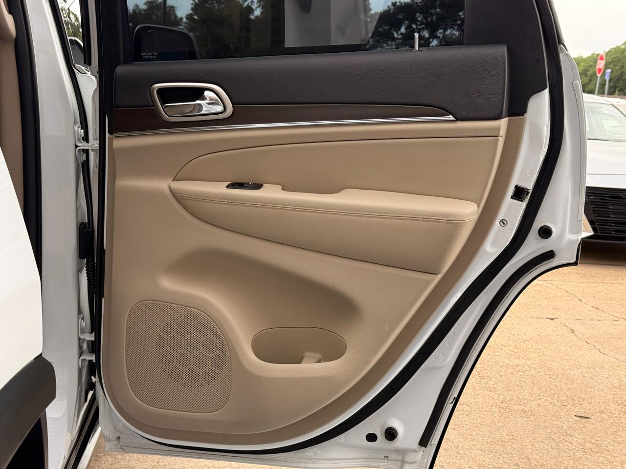 Jeep Grand Cherokee Limited 2WD 2017