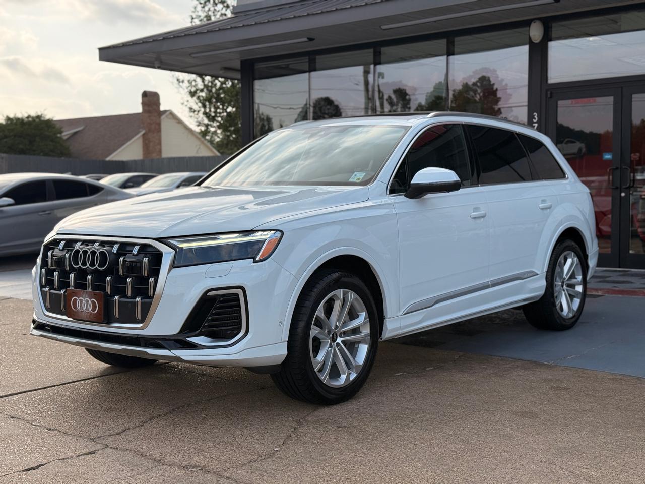 Audi Q7 Premium Plus 55 TFSI quattro 2025
