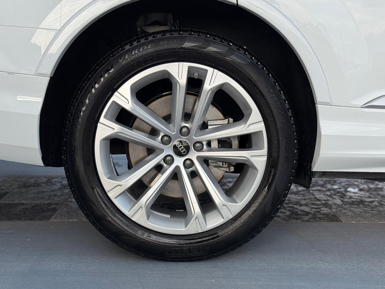 Audi Q7 Premium Plus 55 TFSI quattro 2025