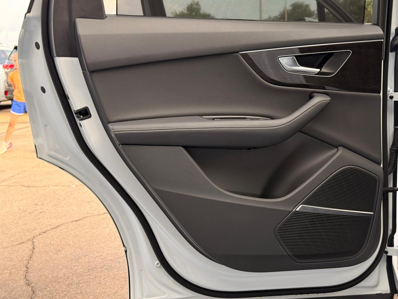 Audi Q7 Premium Plus 55 TFSI quattro 2025