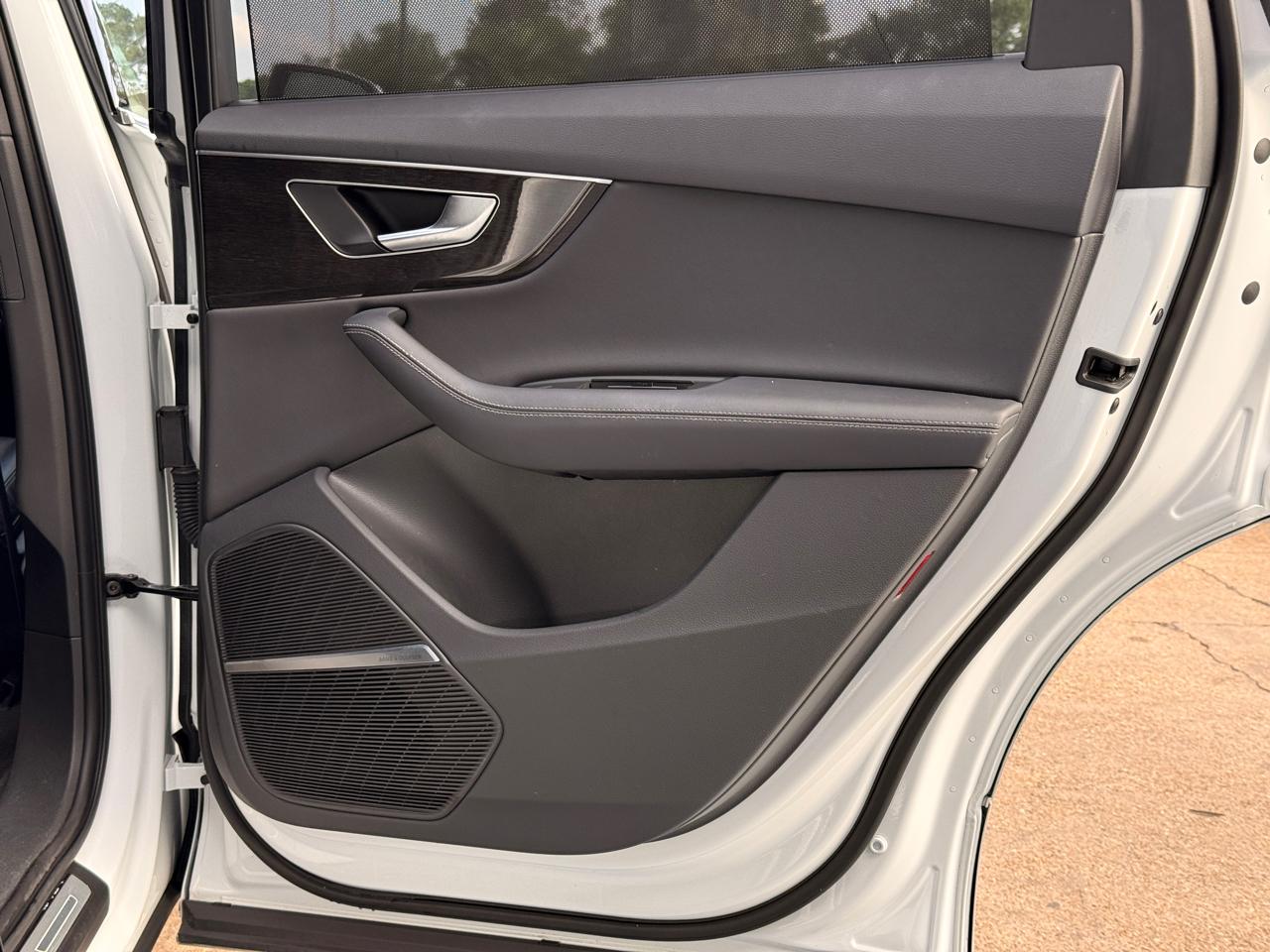 Audi Q7 Premium Plus 55 TFSI quattro 2025