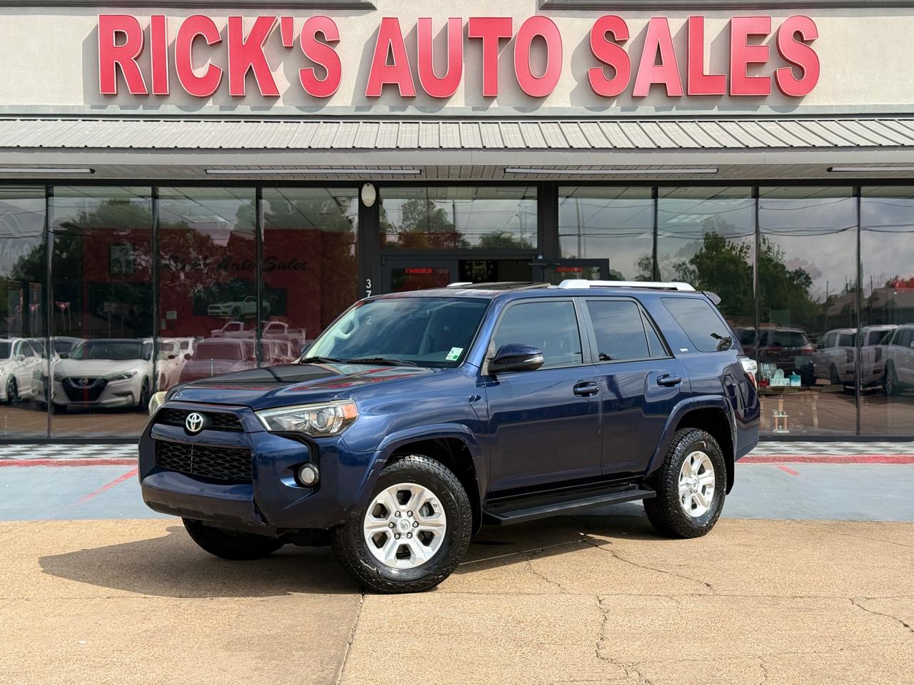 Toyota 4Runner SR5 2WD 2016