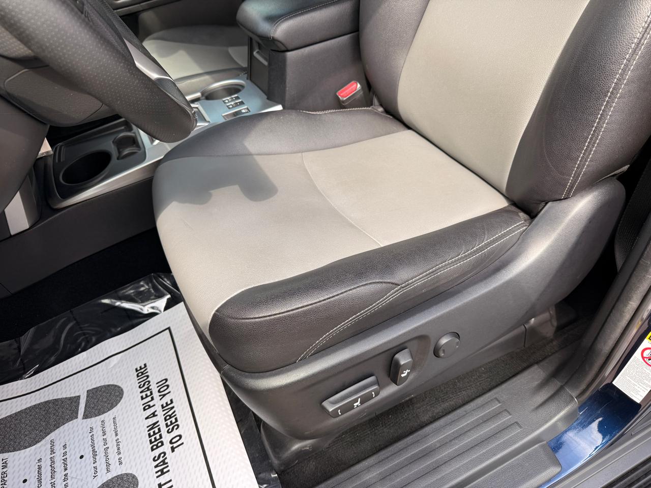 Toyota 4Runner SR5 2WD 2016