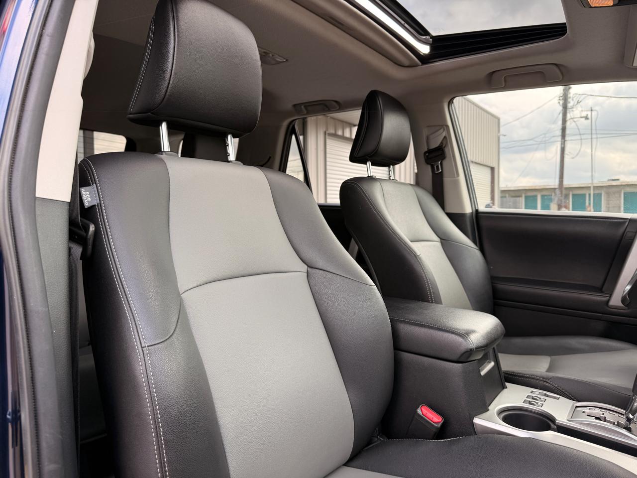 Toyota 4Runner SR5 2WD 2016