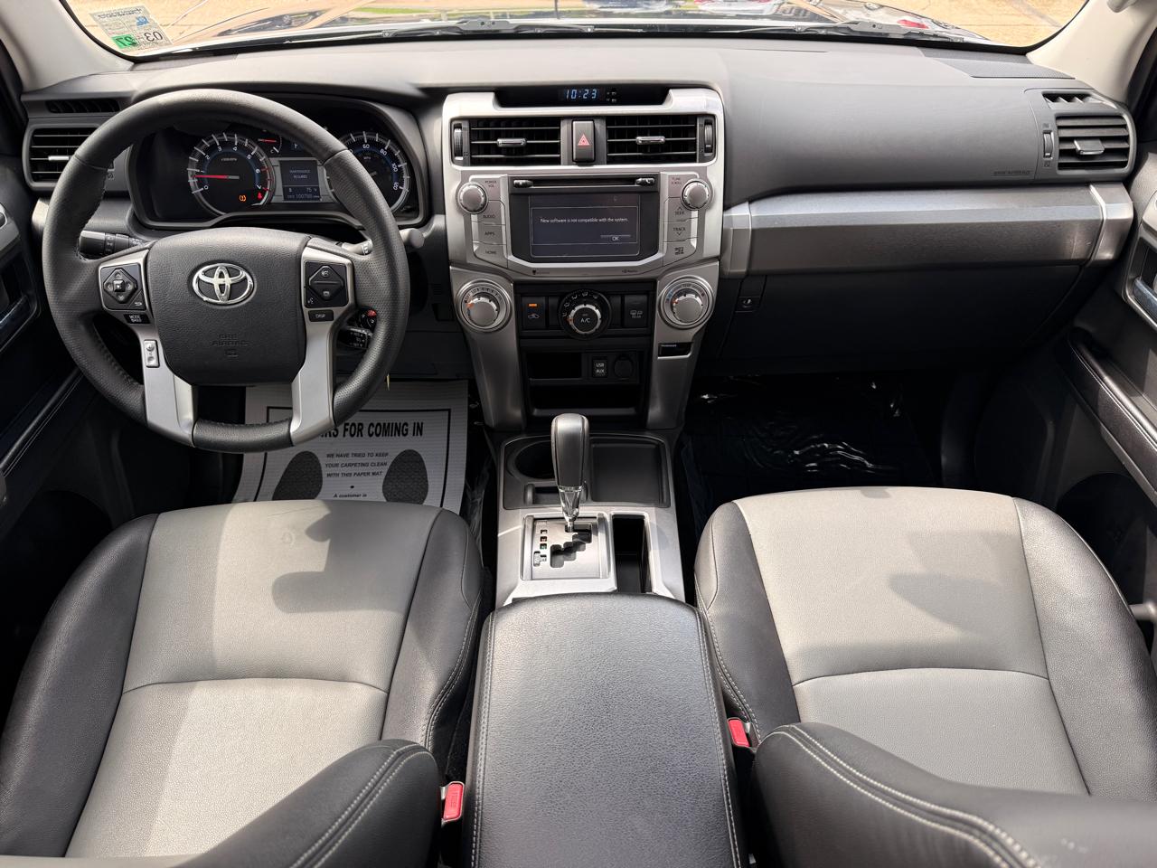 Toyota 4Runner SR5 2WD 2016