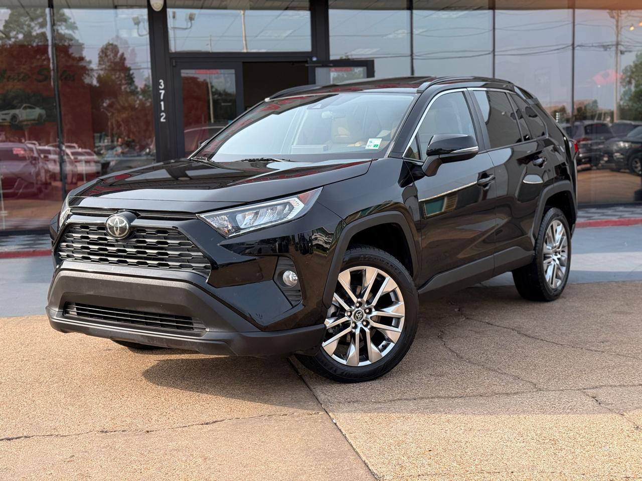 Toyota RAV4 XLE Premium AWD 2020