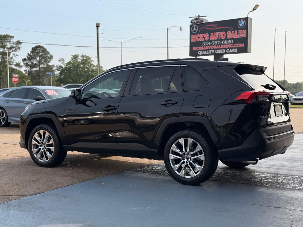 Toyota RAV4 XLE Premium AWD 2020