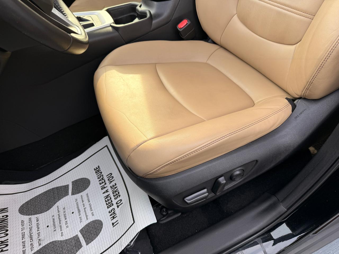 Toyota RAV4 XLE Premium AWD 2020