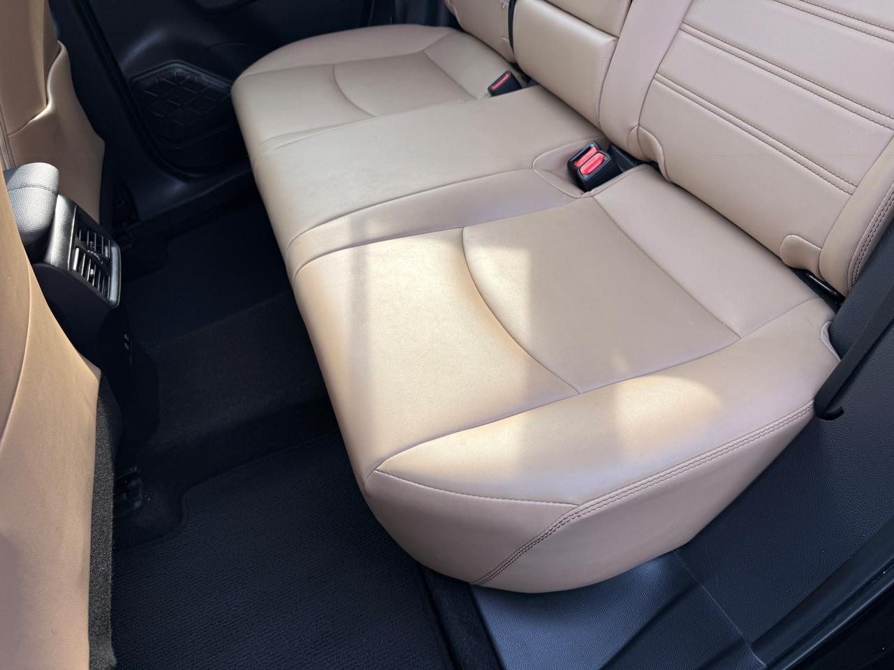 Toyota RAV4 XLE Premium AWD 2020