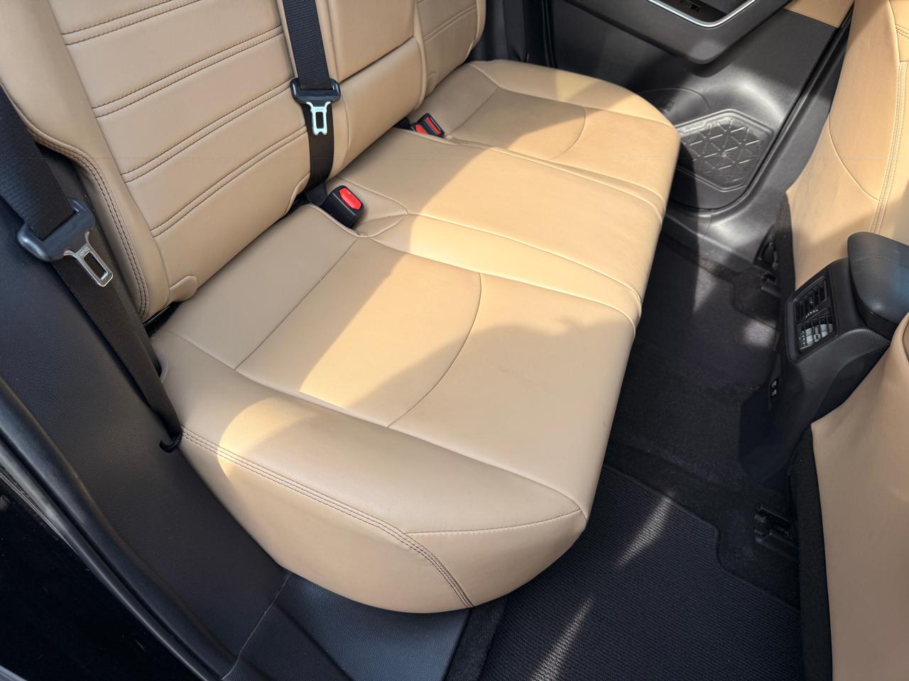 Toyota RAV4 XLE Premium AWD 2020